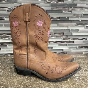 Shyanne Girls Western Boots 3 Floral Embroidered Pointed Toe Cowgirl